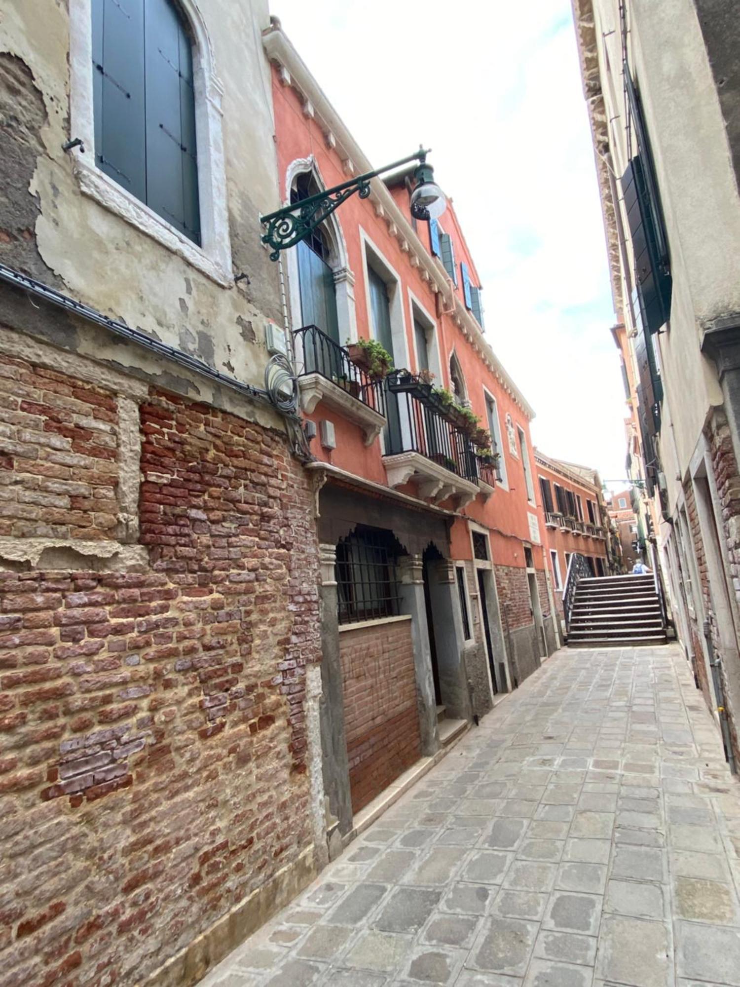 Ca' Priuli 1 Apartment Venice Exterior photo